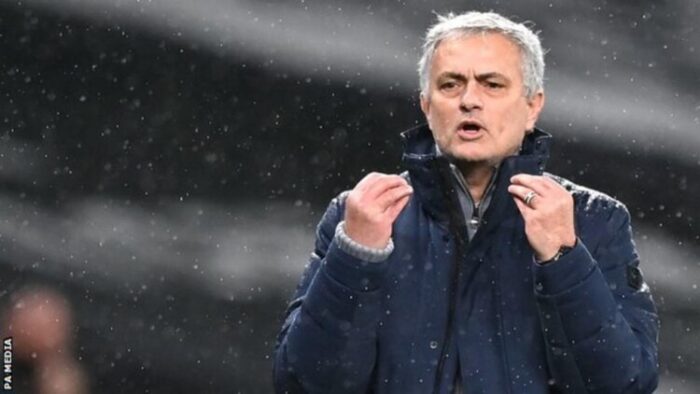 Pročitajte više o članku Jose Mourinho: Šef Tottenhama kaže da mu je pritisak u poslu postao “poput kiseonika”
