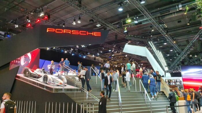 Pročitajte više o članku Porsche učestvuje u prikupljanju sredstava  za proizvođača automobila Rimac