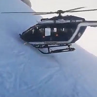 Pročitajte više o članku Nevjerovatna vještina letenja pilota helikoptera u Francuskoj (VIDEO)