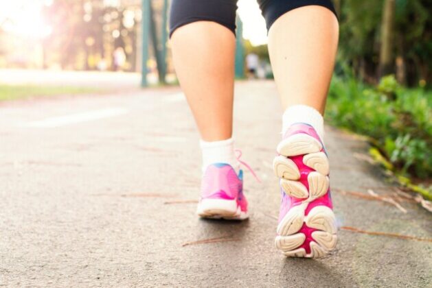 Pročitajte više o članku Je li 10.000 koraka dnevno dobar način da započnete put mršavljenja?