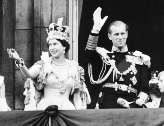 Pročitajte više o članku Kraljica Elizabeta oglasila se prvi put nakon smrti princa Philipa, evo kako se oprostila od svoje jedine ljubavi