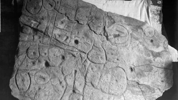 Pročitajte više o članku Ploča stara 4.000 godina najstarija je 3D karta u Evropi
