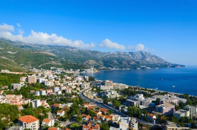 Pročitajte više o članku Crna Gora: Granice za turiste ove godine će biti otvorene