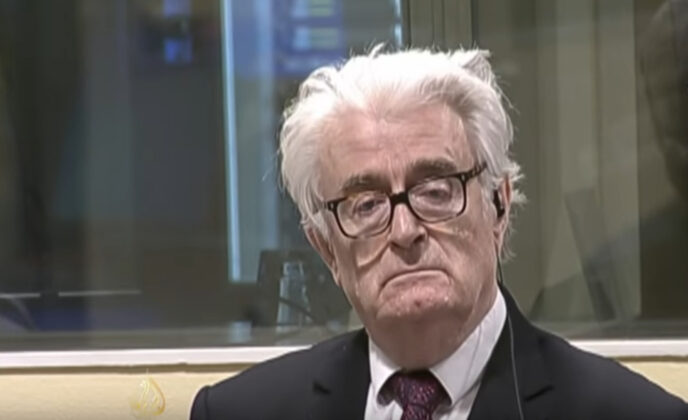 Pročitajte više o članku Ratni zločinac Radovan Karadžić smješten u britanski zatvor sa silovateljima i pedofilima