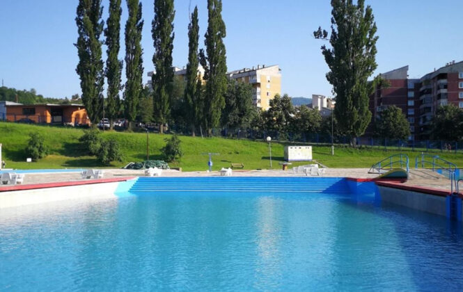 Pročitajte više o članku Gradski bazeni u Zenici sutra otvaraju kapije za kupače
