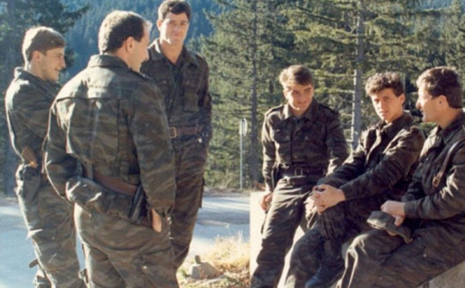 Pročitajte više o članku Veterani Odreda policije „Bosna“: Imena naših heroja nisu za kompenzacije u političkim igrama