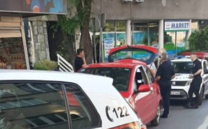 Pročitajte više o članku Drama na Mejtašu: Policija u automobilu pronašla pušku, jedna osoba uhapšena