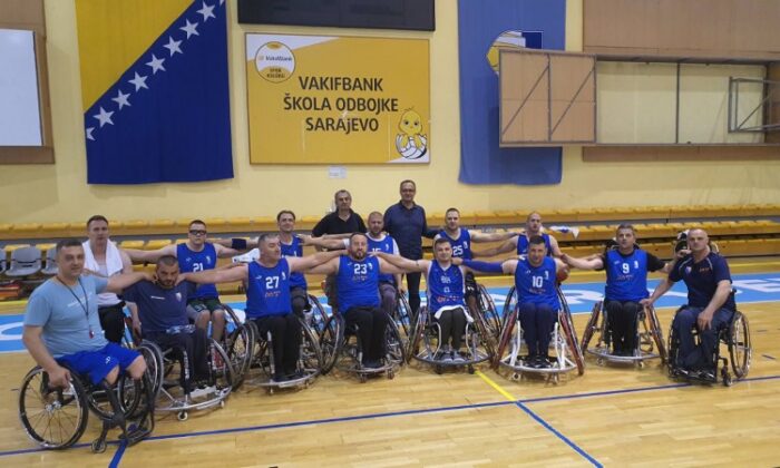 Pročitajte više o članku Vlada FBiH podržala pripreme muške košarkaške reprezentacije BiH u kolicima