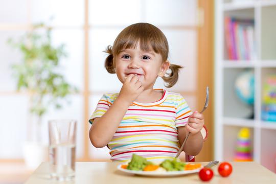Namirnice poput mrkve, teletine, kelerabice i krompira najbolje su što možete ponuditi svom djetetu