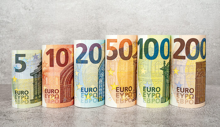 Pročitajte više o članku Američki dolar posustao, euro ojačao