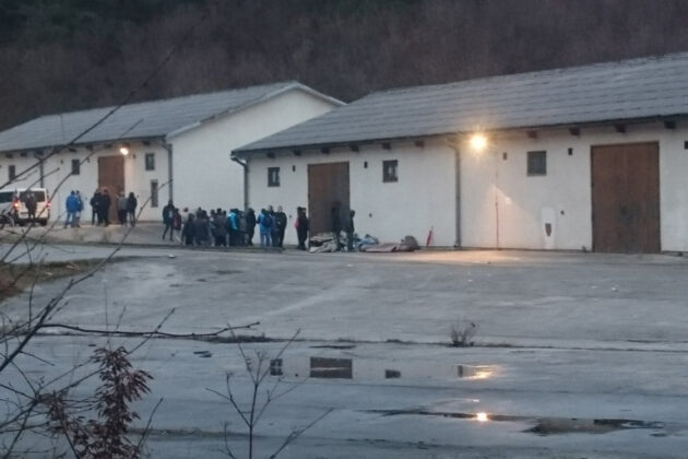 Građani obavijestili policiju da je došlo do incidenta u migrantskom kampu