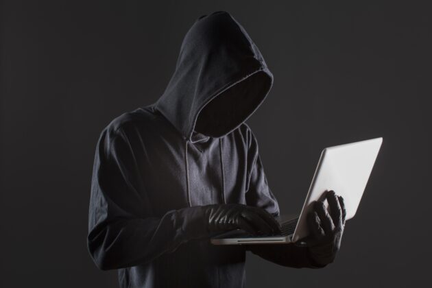 Pročitajte više o članku Kako saznati jesu li vam ukradeni podaci za prijavu na Gmail ili Facebook?