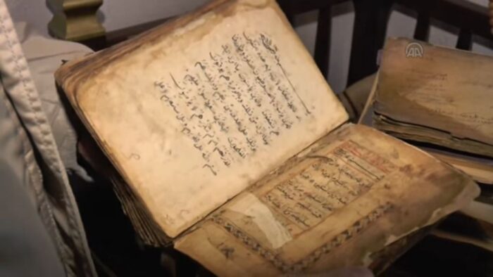 Pročitajte više o članku Fojnica:Ukraden Kur’an iz Atik džamije star 350 godina