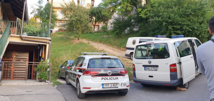 Pročitajte više o članku Detalji ubistva u Sarajevu: Uhapšen Eldin Hodžić koji je hicem iz vatrenog oružja usmrtio suprugu