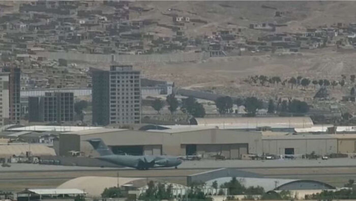 Pročitajte više o članku Rakete ispaljene na aerodrom u Kabulu