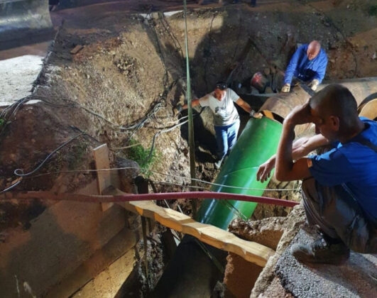 Pročitajte više o članku Građani Sarajeva ogorčeni, skoro 24 sata nemaju vodu: “Ovako je bilo samo u ratu”
