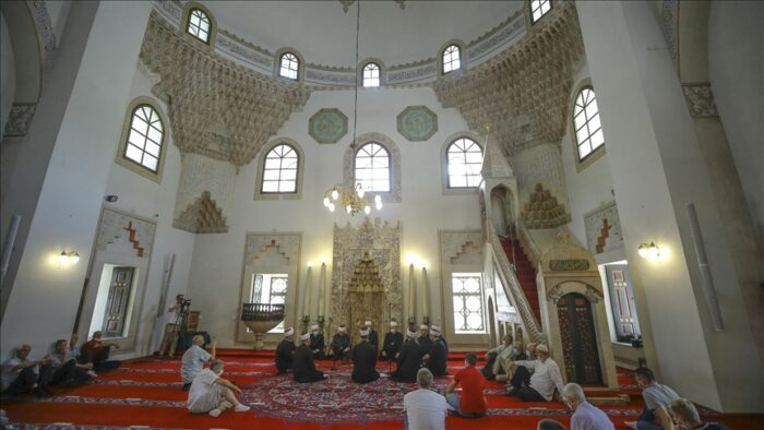 Pročitajte više o članku U Begovoj džamiji prigodan program povodom Nove hidžretske godine