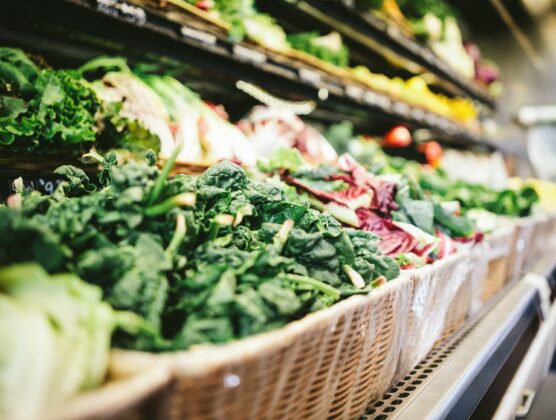 Pročitajte više o članku Kako ćete prepoznati povrće koje je puno pesticida?