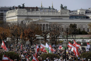 U Beču 35.000 ljudi protestovalo protiv novog lockdowna