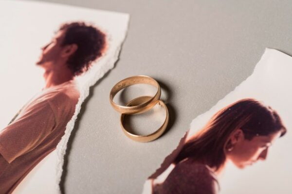 Pročitajte više o članku Nije sramota razvesti se: Često je drugi brak bolji od prvog! Evo zašto…