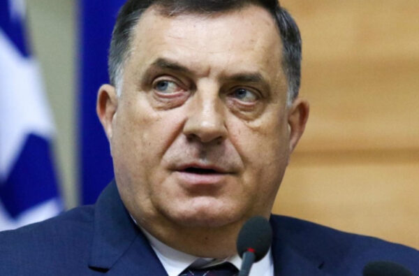 Pročitajte više o članku Opozicija u manjem bh. entitetu okrenula leđa Dodiku: Nema bojkota izbora!