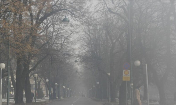 Pročitajte više o članku U Kantonu Sarajevo proglašena epizoda ‘Pripravnost’ zbog zagađenja zraka