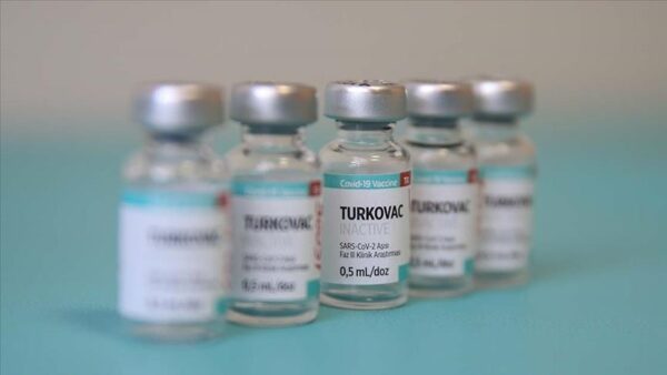 Pročitajte više o članku Vakcina Turkovac za oko 50 posto efikasnija u sprečavanju zaraze u odnosu na CoronaVac