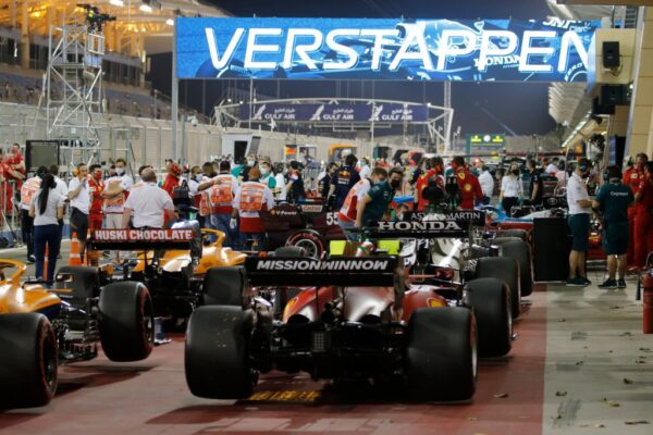 Pročitajte više o članku Formula 1 će se i sljedećih 14 godina voziti u Bahreinu, potpisano produženje ugovora