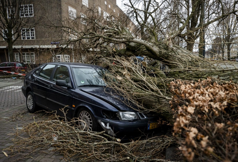 Pročitajte više o članku Velika oluja na sjeverozapadu Evrope, najmanje devetero mrtvih
