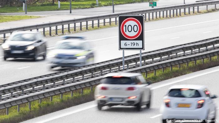 Pročitajte više o članku Greška u mjerenju brzine: Nizozemska policija oduzela je desetke dozvola vozačima i sad ih mora vratiti