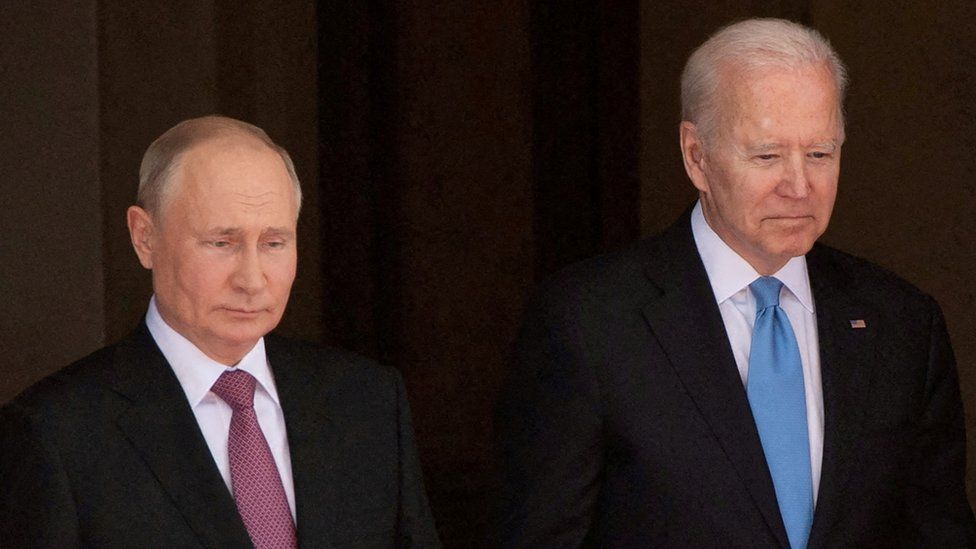 Pročitajte više o članku Sukob u Ukrajini: Bajden nazvao Putina ‘ratnim zločincem’