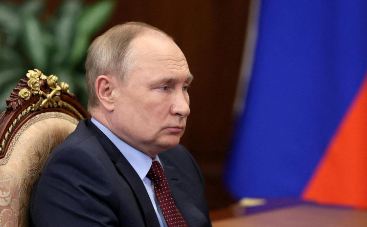 Pročitajte više o članku Putin otkrio pod kojim uslovom će prestati bombardovati Mariupolj