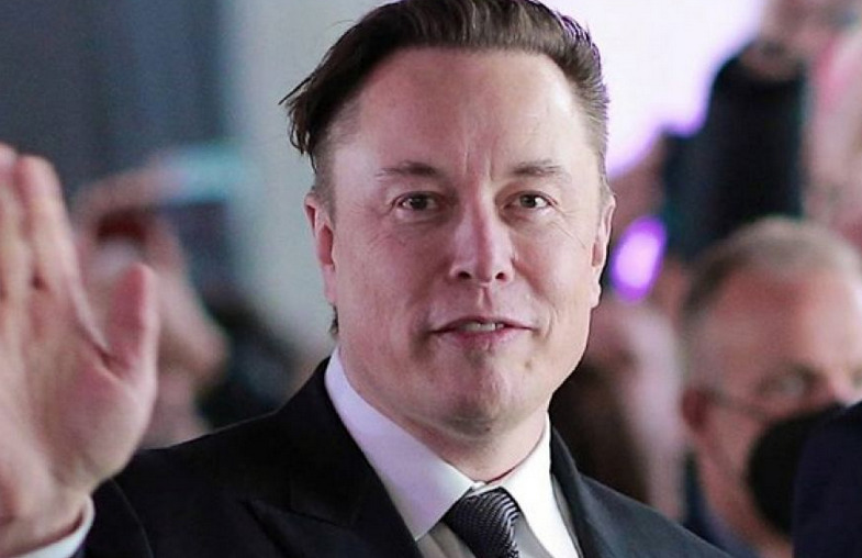 Elon Musk želi pokrenuti novu društvenu mrežu