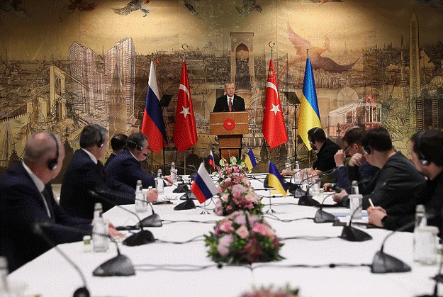Pročitajte više o članku Počeli pregovori u Istanbulu: Erdogan delegacijama održao govor
