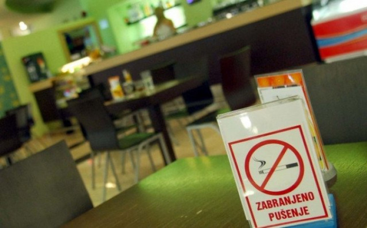 Pročitajte više o članku Zabranjeno pušenje cigareta u zatvorenim prostorima: usvojen prijedlog