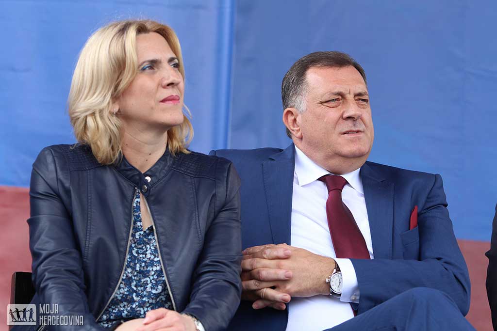 Pročitajte više o članku Velika Britanija uvela sankcije Miloradu Dodiku i Željki Cvijanović