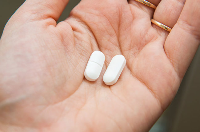 Pročitajte više o članku Uzimanje ibuprofena protiv bola u leđima bi zapravo samo moglo produžiti ovaj problem