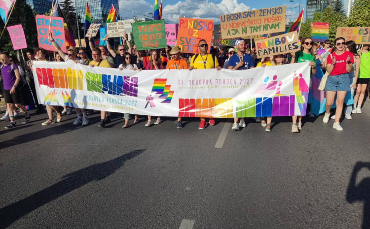 Pročitajte više o članku Vijeće ministara usvojio prvi LGBTI akcioni plan za Bosnu i Hercegovinu