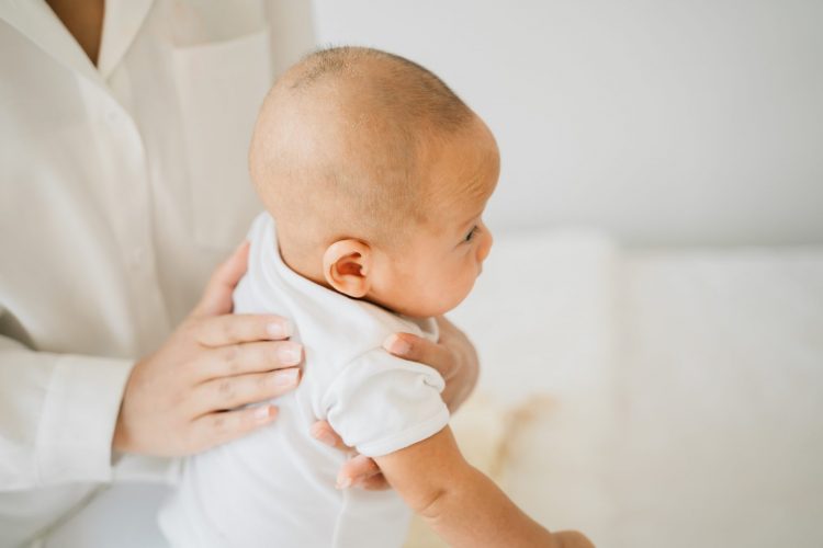 Pročitajte više o članku Zašto bebe štucaju?