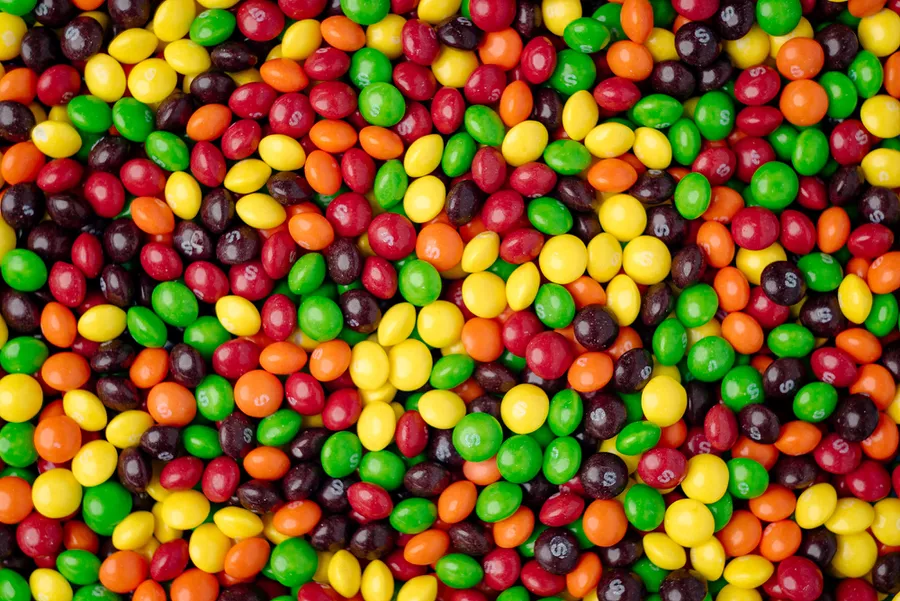 Pročitajte više o članku Da li jedete Skittles? Evo šta trebate znati o titanijum dioksidu
