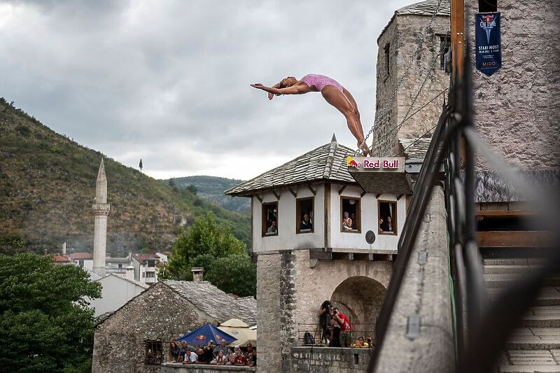 Pročitajte više o članku U Mostaru danas Red Bull Cliff Diving prvenstvo ￼￼