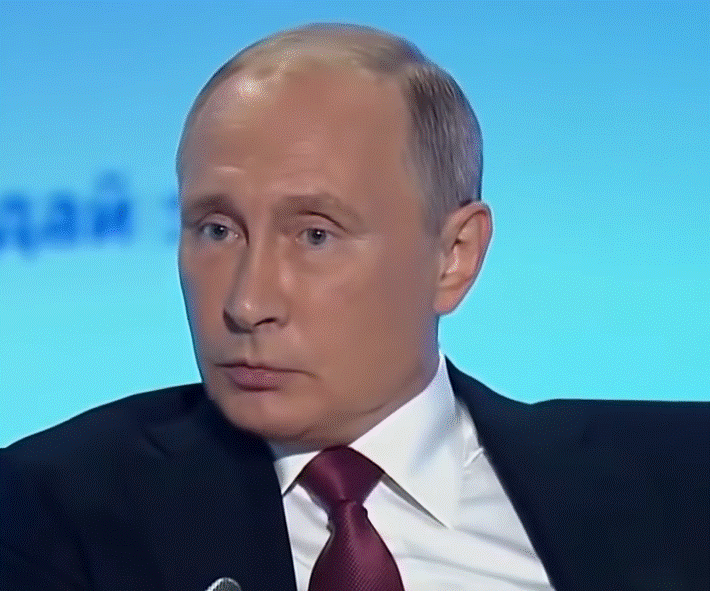 Pročitajte više o članku Vladimir Putin pao niz stepenice i “uneredio se”