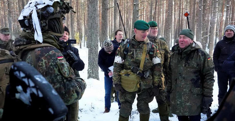 Pročitajte više o članku <strong>Njemačka kaže da raspoređivanje trupa u Litvaniji zavisi od NATO-a</strong>