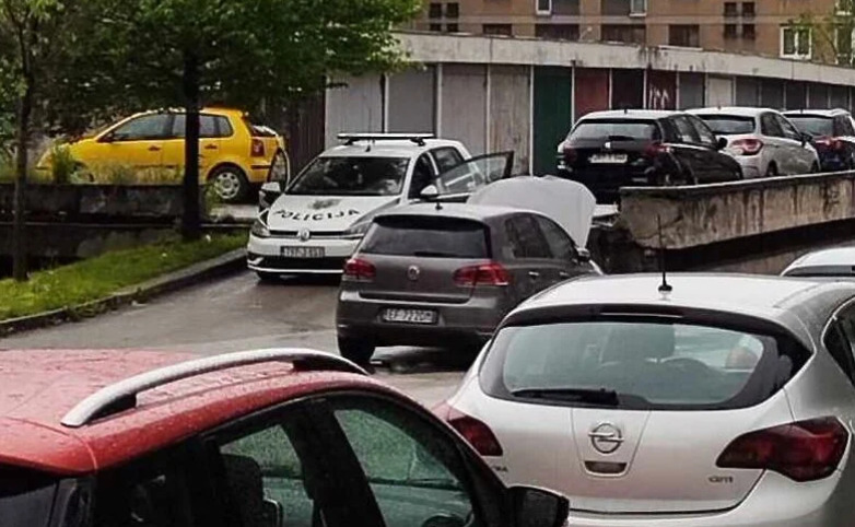 Pročitajte više o članku Sarajevo: Izgorjelo vozilo na Čengić Vili