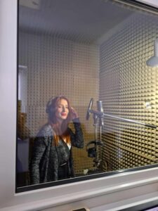 Najava Novog Hit Singla: Pjevačica Iz Bihaća Otkriva Emotivnu Pjesmu ‘Da to si ti'”