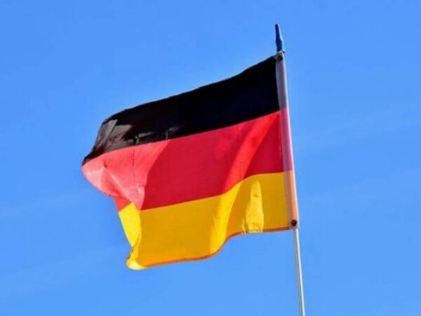Njemačka zabranjuje masovna okupljanja za Novu godinu: “Nije vrijeme za to”