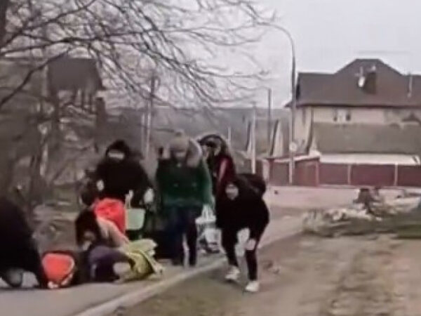 Majka i dvoje djece ubijeni dok su bježali iz grada kod Kijeva