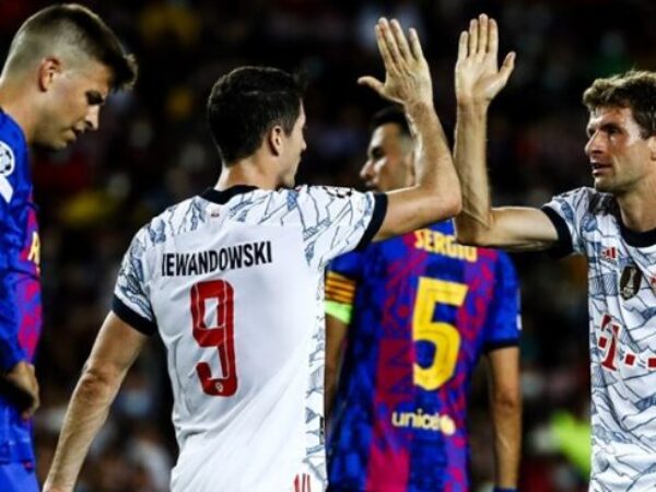 BARCELONA - BAYERN 0:3 Nezapamćena nemoć Barcelone na startu Lige prvaka