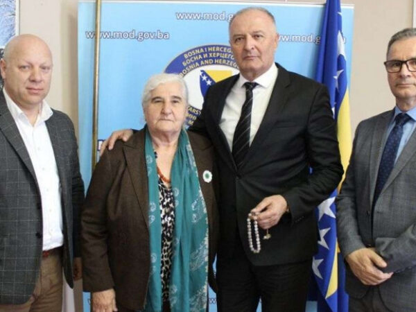FAKTOR.BA: Ministar odbrane Bosne i Hercegovine Zukan Helez