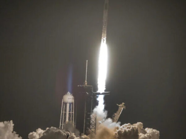 NASA izabrala SpaceX za misiju prema Europi
